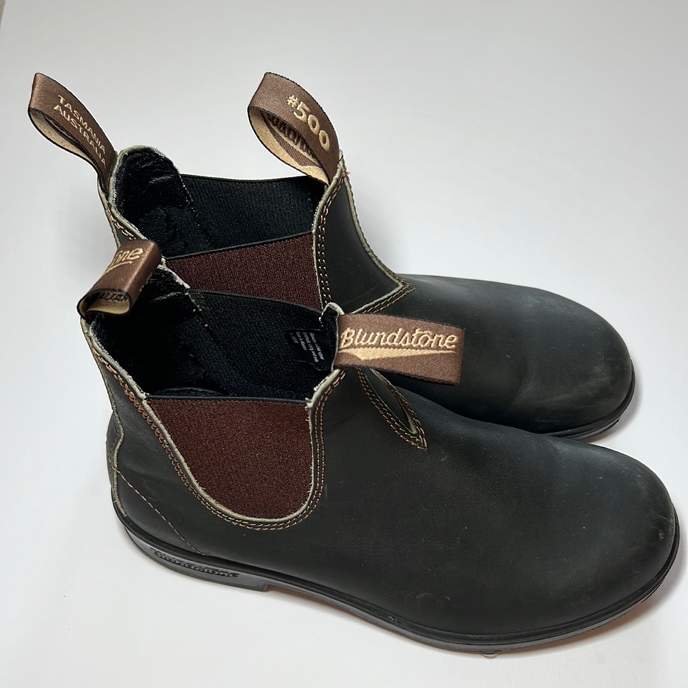 Blundstone 500 YOUTH ORIGINALS
CHELSEA BOOTS - Stout Brown great condition